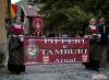 I Pifferi e Tamburi di Arnad sfilano in via del Buonumore